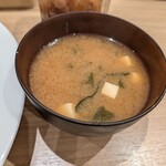 カレーハウス CoCo壱番屋 - ココイチの味噌汁。鰹出汁ドーンで、美味しい。