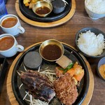 炭火ハンバーグ 肉焼き亭 - 