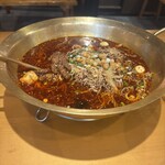 2100K冒鴨燙肚 - 