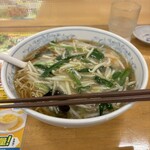 ぎょうざの満洲 - 料理写真:もやしラーメン。