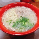 博多ラーメン はかたや - 料理写真:ラーメン 290円