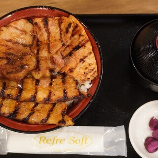 豚丼一番_1