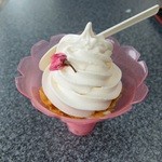 フォーレスト - お花のソフトクリーム