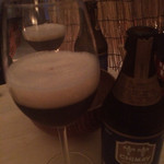 シメイブルーはワイングラスで（1000円）