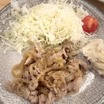 サボリバ - 結構な細かいお肉に、お米散らばりすぎでしょうよ笑笑