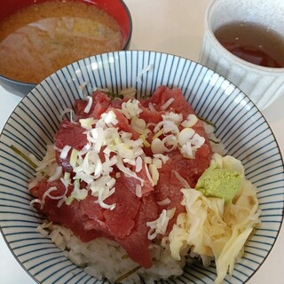 うおがし丼 かんの_0