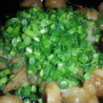 博多一番どり 居食家あらい - 牛ホルモン鉄板ねぎ　５９９円