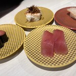 魚べい - 料理写真: