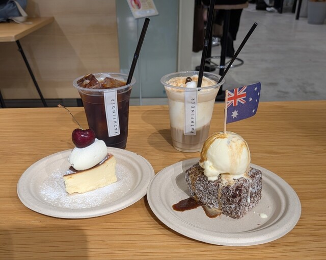 PATHFINDER XNOBU LUCUA oosaka ten - Osaka/Cafe | Tabelog