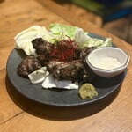 鶏と魚と炭火焼き 燈 - 