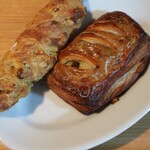 gnome - 料理写真:とうもろこしの塩パン＆じゃがいもとオリーブのパイ