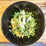 一天張 - ・汁なしタンタン麺 赤 750円/税込
・ネギ盛り 150円/税込
・温泉卵 100円/税込