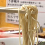 とんこつラーメン よかろうもん - 硬め