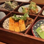 鶏と魚と炭火焼き 燈 - 