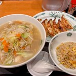 日高屋 - 料理写真: