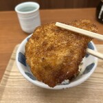 タレカツ食堂 たれとん - カツ！