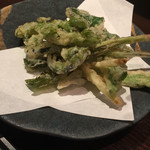 北地蔵 - 【北地蔵】山菜の天ぷら