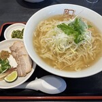 喜多方ラーメン 坂内 - 料理写真:青唐冷やし貝節らーめん1190円