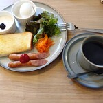 COZY COFFEE - モーニングBセットとホット珈琲