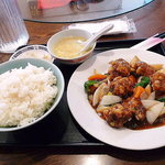 中国料理 上海謝謝 - 日替りランチ（酢豚）