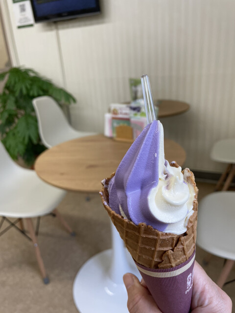 ハーブ庭園 旅日記 勝沼庭園 ソフトクリーム売店 - 勝沼ぶどう郷