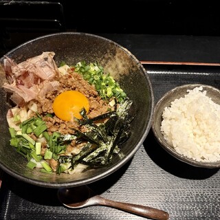 讃岐うどんと地鶏丼の店 香房_0