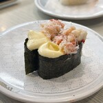 はま寿司 - 料理写真:かにマヨ軍艦　110円