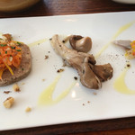 キッチン グリフ - 前菜３種：鶏肉の粗挽きパテ・きのこのマリネ・秋刀魚のマリネ