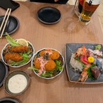 酒場 トロ壱 - お造り盛り合わせ・カニ三昧クリームコロッケ・広島県産おっきな牡蠣フライ