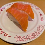 スシロー - 料理写真:大切りサーモン
