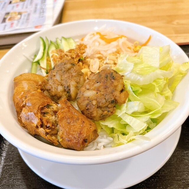 PHO VIET QUAN 竹ノ塚店