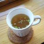 遊の丘 - 本日のランチ・デザート付￥1080のスープ（H27.4.21撮影）