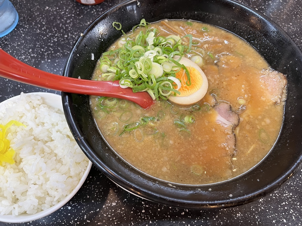 京都 ラーメン 研究 所