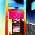 銀座 和らん - ●シュミレーション▶︎【４】赤いのれんが目印！　2人ほど並んでいましたが、すぐに通されました！