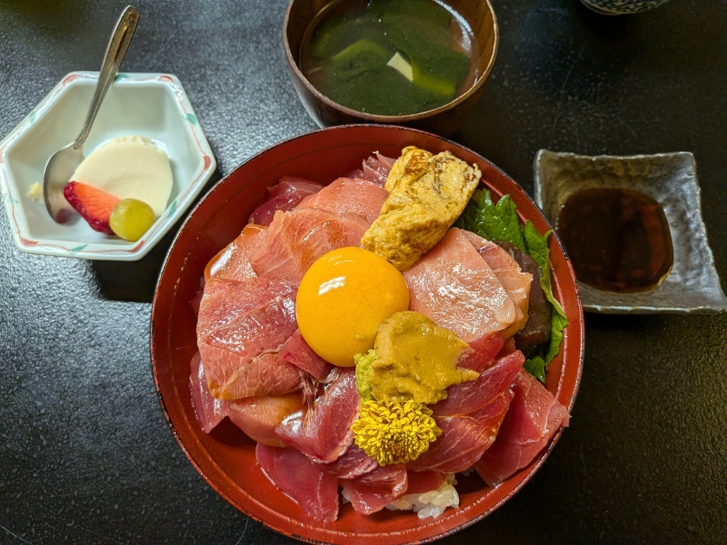 伊豆 島 三浦 海岸 店