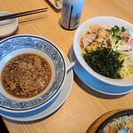 丸源ラーメン - 料理写真: