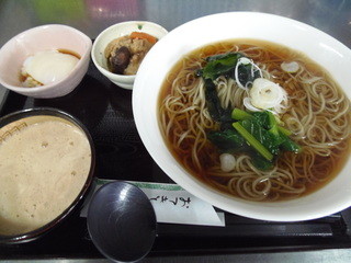 手打ち蕎麦しなの屋吉べぇ - 温とろろそば