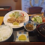 雅 - 