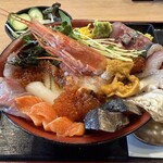 山陰海鮮炉端かば - 料理写真:特選海鮮丼