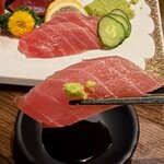 日本酒と個室居酒屋 まぐろ奉行とかに代官 - 