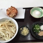 うどん屋 基蔵 - 2015/ 4  ぶっかけ冷 並、温泉卵、ごぼ天、薬味。