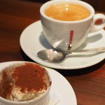 千年葡萄家 - ティラミス、コーヒー