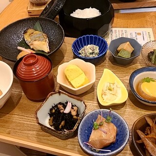 口コミ一覧 : 京都石塀小路豆ちゃ 有楽町 （キョウトイシベコウジ