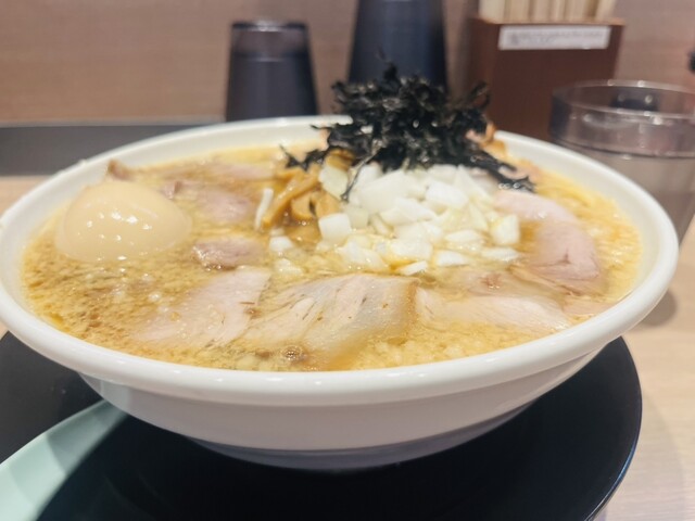 らーめんみずさわ 万代店 - 新潟/ラーメン | 食べログ