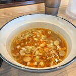 横浜家系ラーメン 龍馬家 - つけ汁｡