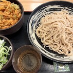 ゆで太郎 - 料理写真:かき揚げ丼セット（冷たい蕎麦）¥730-、大盛+¥100-
