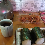 楽酔家 - おにぎり１個￥９０円