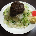 じゃじゃ麺（ギガ盛り）