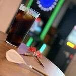 BAR ALLIN - 