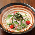 Torimaru - さっぱりと
      大根サラダ